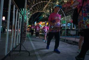 BIB: 5270
                            <button type="button" onclick="openModal(24677427)" class="btn btn-primary btn-sm float-right btn-popup" data-toggle="modal" data-target=".modal-high-quality">
                        <i class="fas fa-shopping-cart"></i> Add to Cart
                    </button>
                                            <button type="button" onclick="isThisMe(24677427, true)" class="btn btn-success btn-sm float-right btn-popup btn-isme hidden" data-toggle="tooltip" data-placement="bottom" title="นี่คือรูปของคุณใช่ไหม คลิกที่นี่เพื่อเอาเข้าอัลบั้ม">
                        <i class="fas fa-plus"></i> Add to album
                    </button>
                    <button type="button" onclick="isThisMe(24677427, false)" class="btn btn-warning btn-sm float-right btn-popup btn-isnotme hidden">
                        <i class="fas fa-ban"></i> Remove from album
                    </button>